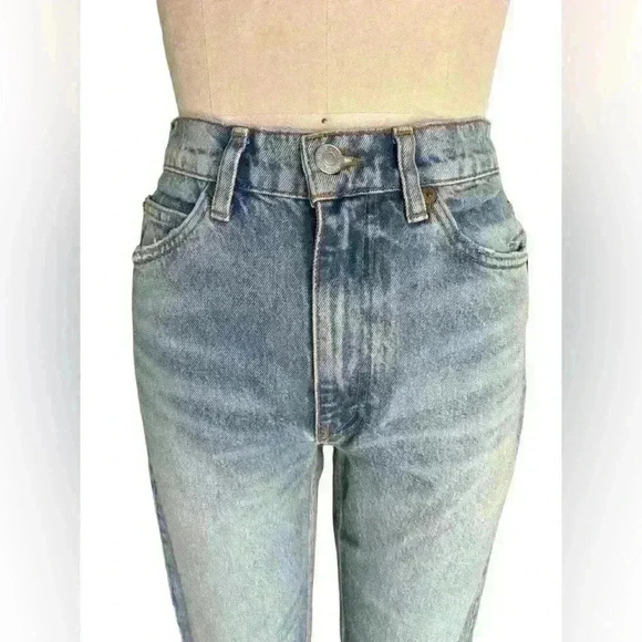 High Waist, Straight  Leg Jeans, Re/Done, size 26. New W/tags! - Picture 3 of 7